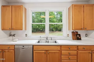 1615 Meadow Ln, Chapel Hill, NC 27516 - Photo 12