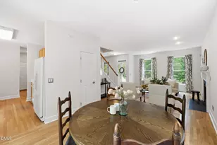 1615 Meadow Ln, Chapel Hill, NC 27516 - Photo 8