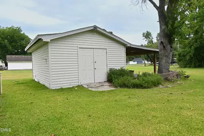 414 E Bostic Street, Beulaville, NC 28518 - Photo 30