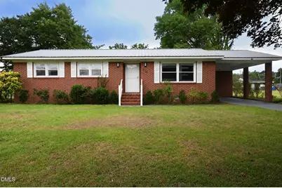 414 E Bostic Street, Beulaville, NC 28518 - Photo 2