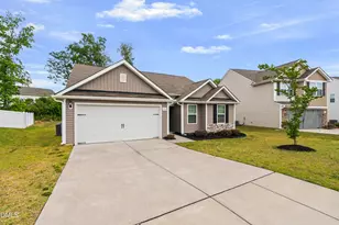 116 Brisk Dr, Zebulon, NC 27597 - Photo 2