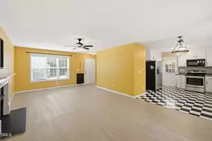 547 Lockwood Dr, Clayton, NC 27527 - Photo 16