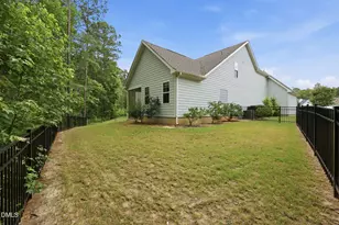 116 Spruce Holw Cir, Spring Lake, NC 28390 - Photo 28