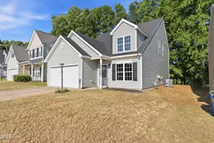 2016 Red Quartz Dr, Raleigh, NC 27610 - Photo 2