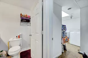 601 Middleton Ave, Cary, NC 27513 - Photo 8