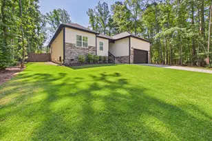 132 Mohawk Dr, Louisburg, NC 27549 - Photo 2
