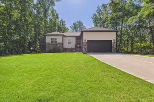 132 Mohawk Dr, Louisburg, NC 27549 - Photo 1