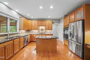 10505 Tarton Fields Cir, Raleigh, NC 27617 - Photo 6