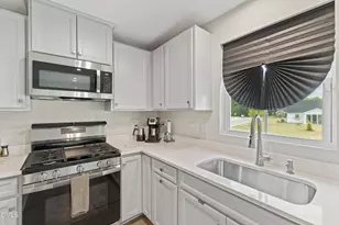 11 Artesa Ct, Fuquay Varina, NC 27526 - Photo 12