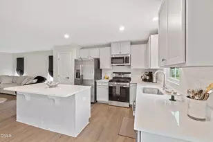 11 Artesa Ct, Fuquay Varina, NC 27526 - Photo 10