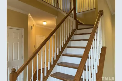 106 Tecumseh Court, Cary, NC 27513 - Photo 2