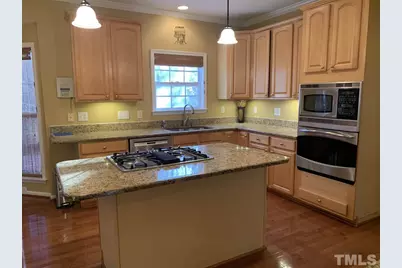 106 Tecumseh Court, Cary, NC 27513 - Photo 8