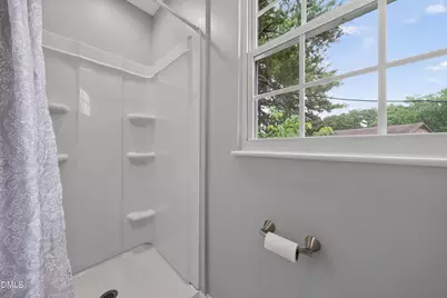 5604 H Falls Of Neuse Road, Raleigh, NC 27609 - Photo 14