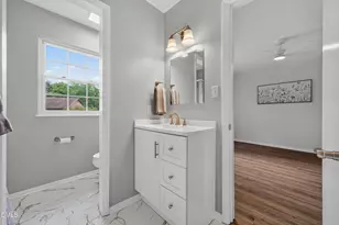 5604 H Falls of Neuse Rd, Raleigh, NC 27609 - Photo 12