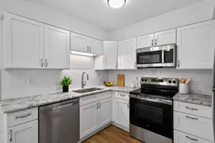 5604 H Falls of Neuse Rd, Raleigh, NC 27609 - Photo 8