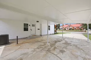 213 W Parrish Dr, Benson, NC 27504 - Photo 44