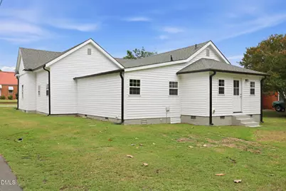 213 W Parrish Drive, Benson, NC 27504 - Photo 38