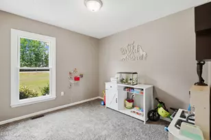101 Stephenson Rd, Benson, NC 27504 - Photo 18