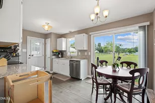 101 Stephenson Rd, Benson, NC 27504 - Photo 12