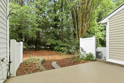 2506 Bryarton Village Way, Raleigh, NC 27606 - Photo 32