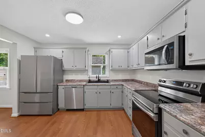 515 E Willowbrook Drive, Burlington, NC 27215 - Photo 18