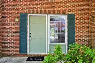 120 Friar Ln, Carrboro, NC 27510 - Photo 2