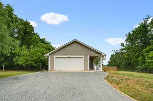 140 St Lukes Church Rd, Mebane, NC 27302 - Photo 6