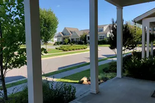 19 Pokeberry Bend Dr, Chapel Hill, NC 27516 - Photo 4