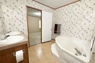 68 Portia Ln, Roxboro, NC 27574 - Photo 8