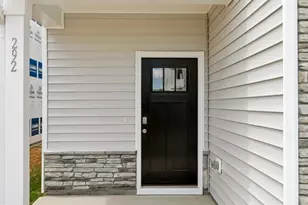 292 Chapel St, Fuquay Varina, NC 27526 - Photo 4