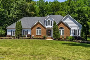 1112 Tyler Farms Dr, Raleigh, NC 27603 - Photo 2