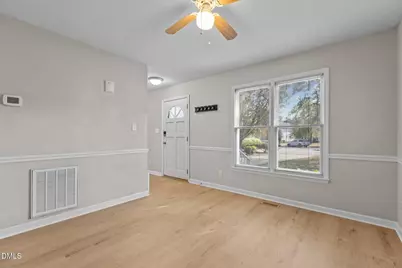 4309 Warfield Place, Raleigh, NC 27604 - Photo 8
