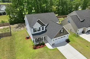 675 Amusement Dr, Hope Mills, NC 28348 - Photo 44