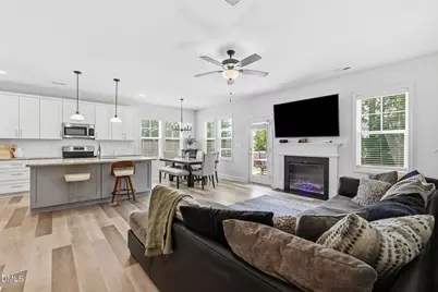 675 Amusement Drive, Hope Mills, NC 28348 - Photo 16