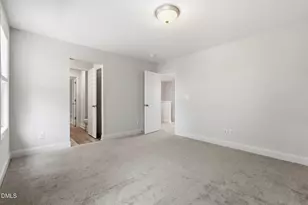 675 Amusement Dr, Hope Mills, NC 28348 - Photo 34