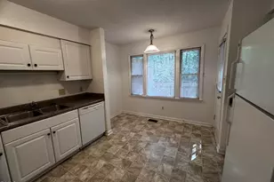 4110 Kaplan Dr, Raleigh, NC 27606 - Photo 6