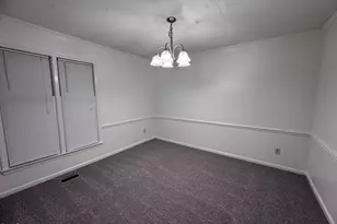 4110 Kaplan Dr, Raleigh, NC 27606 - Photo 4