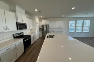 37 Bluebell St, Angier, NC 27501 - Photo 2