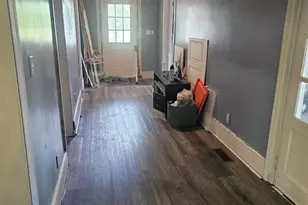 202 E Blanche St, Pine Level, NC 27568 - Photo 16
