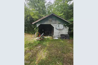 202 E Blanche Street, Pine Level, NC 27568 - Photo 22