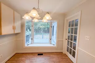 102 Carmel Ct, Cary, NC 27511 - Photo 8