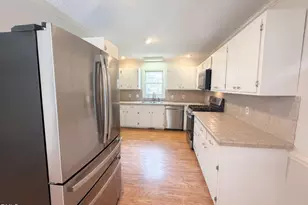 102 Carmel Ct, Cary, NC 27511 - Photo 1