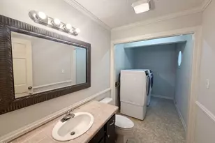 102 Carmel Ct, Cary, NC 27511 - Photo 14