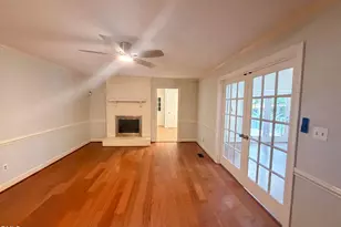 102 Carmel Ct, Cary, NC 27511 - Photo 4