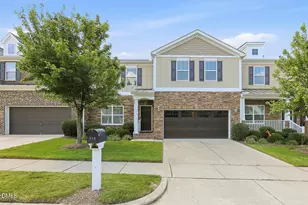 515 Alden Bridge Dr, Cary, NC 27519 - Photo 2