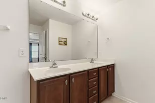 515 Alden Bridge Dr, Cary, NC 27519 - Photo 36