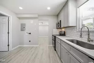 1007 Grant St, Durham, NC 27701 - Photo 26