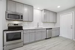 1007 Grant St, Durham, NC 27701 - Photo 14