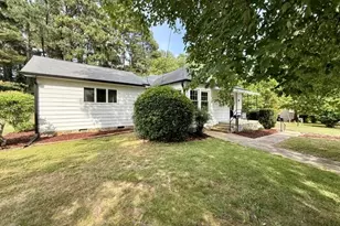 514 Chub Lake St, Roxboro, NC 27573 - Photo 2