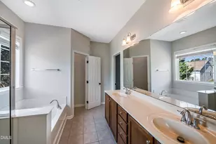 1748 Laurel Park Pl, Cary, NC 27511 - Photo 24